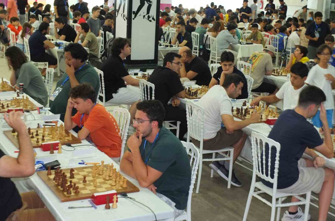 Burhaniye Belediyesi, Balıkesir Gençlik ve Spor İl Müdürlüğü ve Türkiye