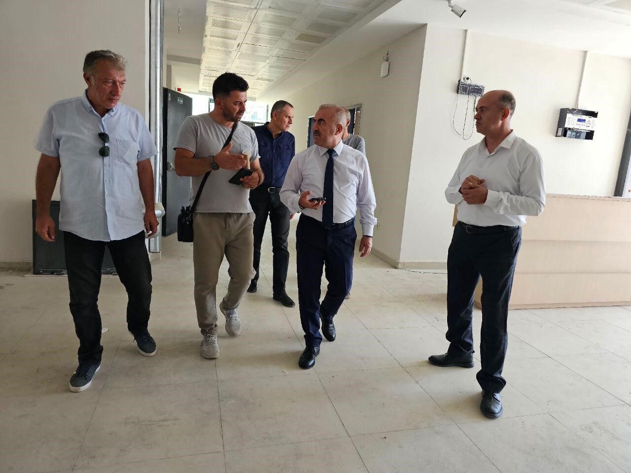 Balıkesir İl Millî Eğitim Müdürü Murat Demir, Balıkesir il merkezinde