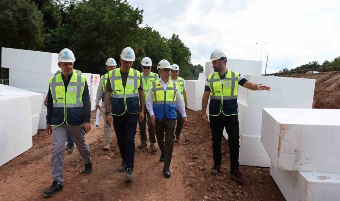 Kocaeli Büyükşehir Belediyesi Genel Sekreteri Dr. Hayri Baraçlı, D-130 Karayolu