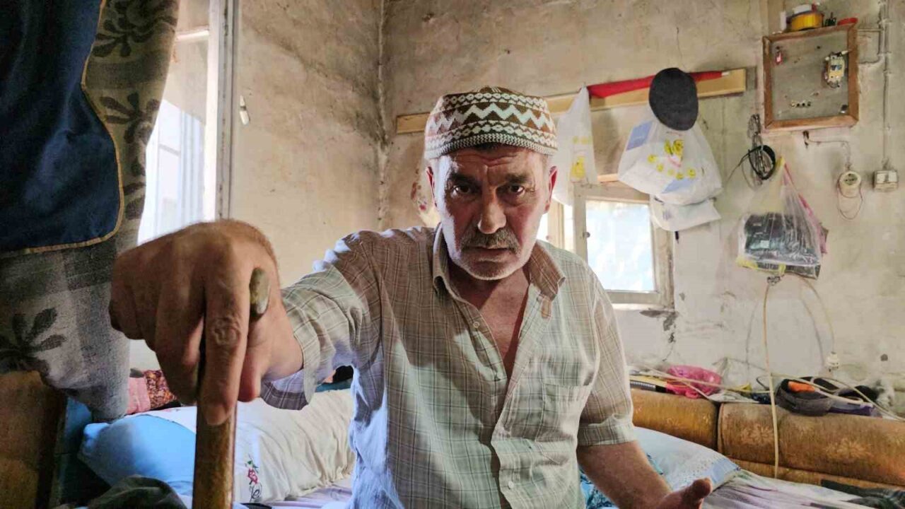 Kayseri’nin İncesu ilçesinde geçirdiği ameliyat sonrası sakat kalan vatandaş, bundan