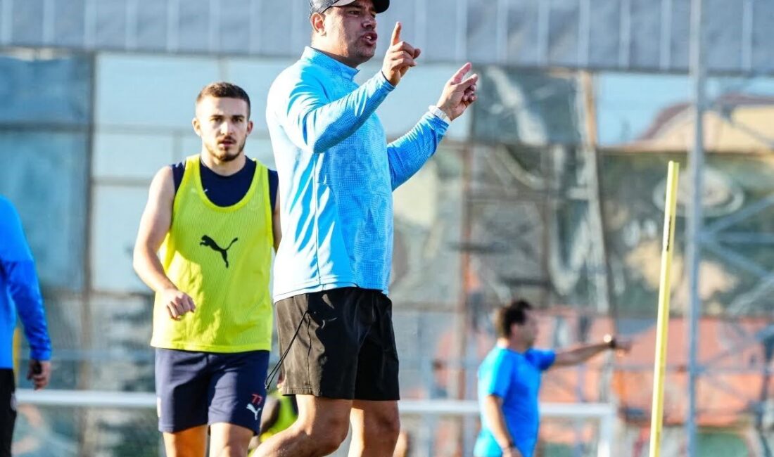 Başakşehir, UEFA Konferans Ligi Play-Off Turu’nda Universitatea Craiova ile deplasmanda