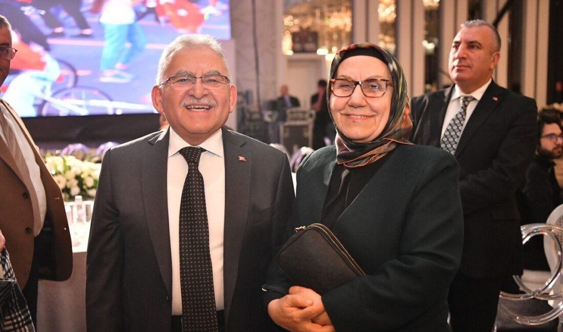 Kontrol amaçlı anjiyo olan Kayseri Büyükşehir Belediye Başkanı Memduh Büyükkılıç’ın