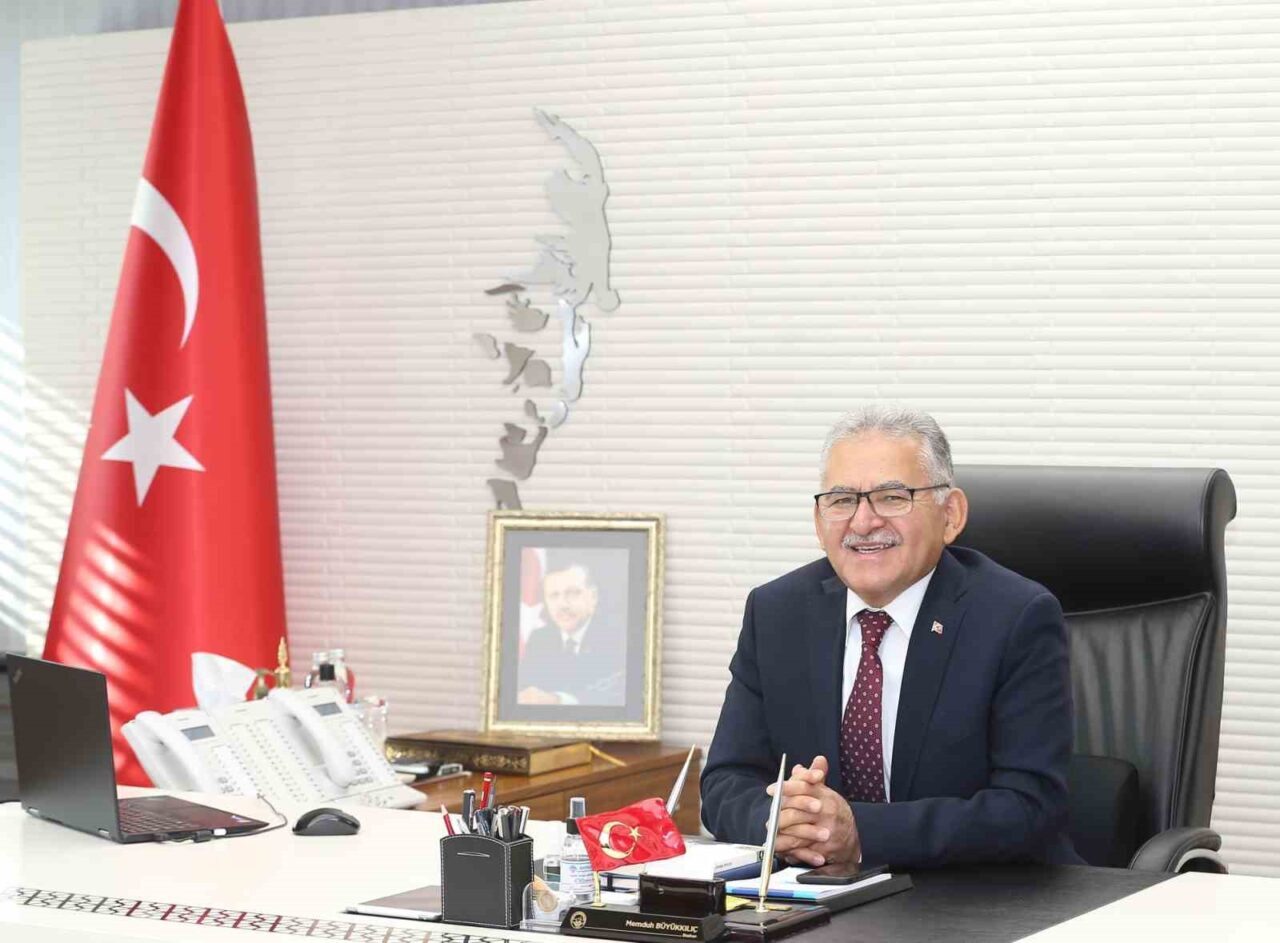 Erciyes Üniversitesi (ERÜ) Tıp Fakültesi Hastanesi’nde anjiyo olan Kayseri Büyükşehir