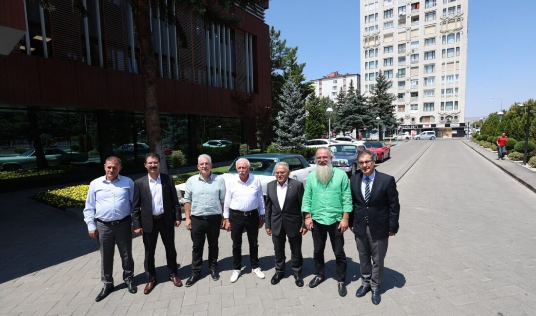Kayseri Büyükşehir Belediye Başkanı Dr. Memduh Büyükkılıç, siyasetten iş dünyasına,