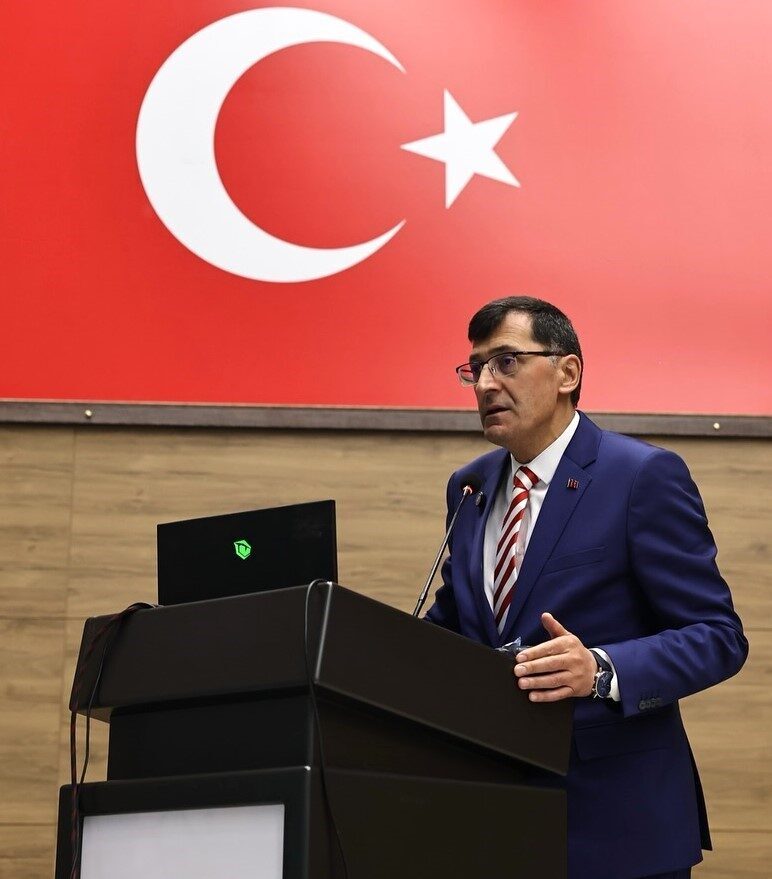 Kütahya Belediye Başkanı Eyüp Kahveci, 30 Ağustos Zafer Bayramı öncesinde