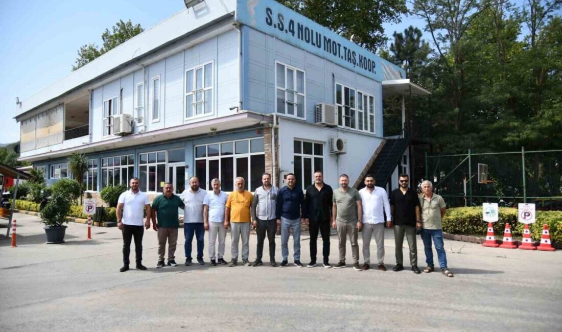 Başkan Özlü, şoförlerin sıkıntılarını yerinde dinledi Başiskele Belediye Başkanı M. Yasin Özlü, ilçedeki şoförlerin istek ve