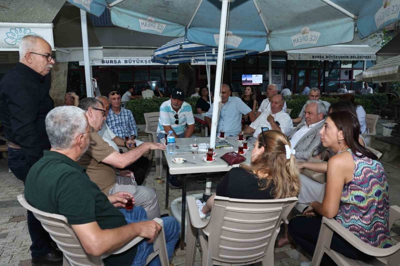Nilüfer Belediye Başkanı Şadi Özdemir, Ertuğrul Mahallesi sakinleri ile bir