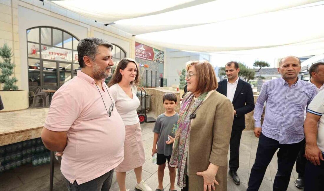 Gaziantep Büyükşehir Belediyesi Başkanı Fatma Şahin, Kamil Ocak Millet Bahçesi’nde