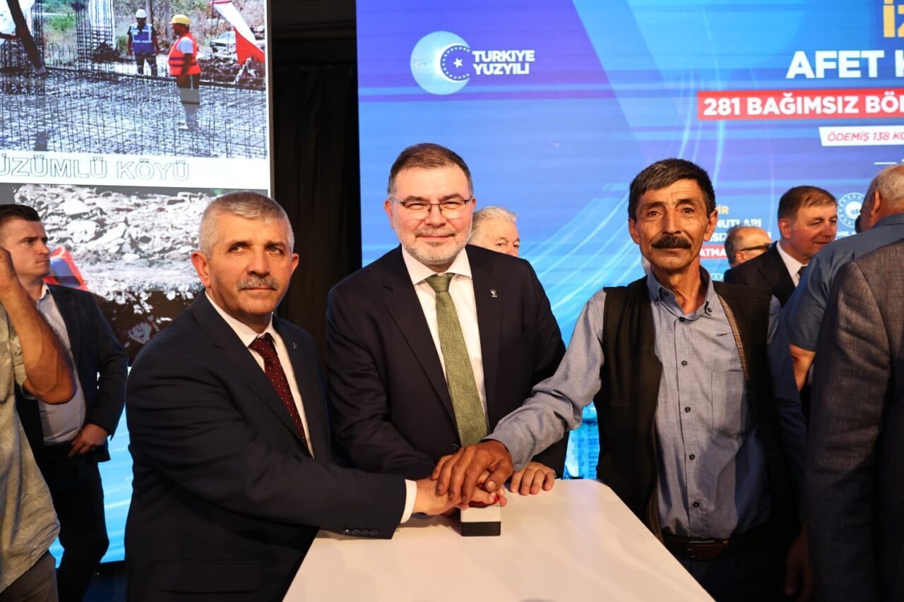 Çevre, Şehircilik ve İklim Değişikliği Bakanı Murat Kurum’un katılımıyla Ödemiş’te