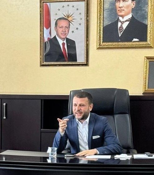 Diyarbakır’ın Eğil Belediye Başkanı Fırat Seydaoğlu, eğitim öğretim yılı öncesinde