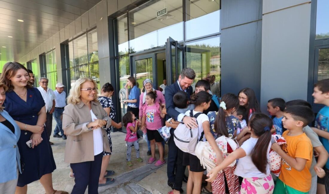 Tavas Belediyesi tarafından düzenlenen yaz dönemi yüzme kurslarına, kırsal mahallelerden