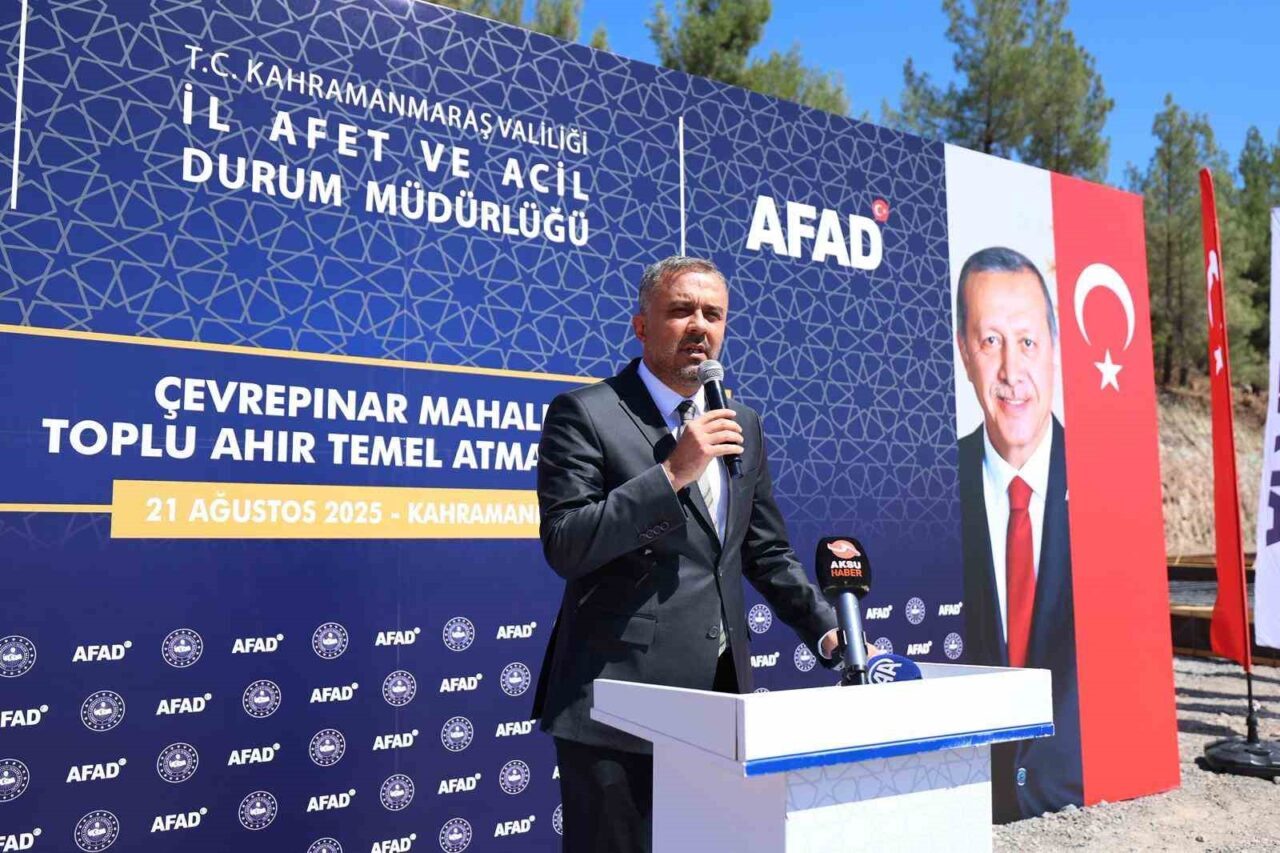 Onikişubat Belediye Başkanı Hanifi Toptaş, “Biz, depremin ardından yeniden inşa