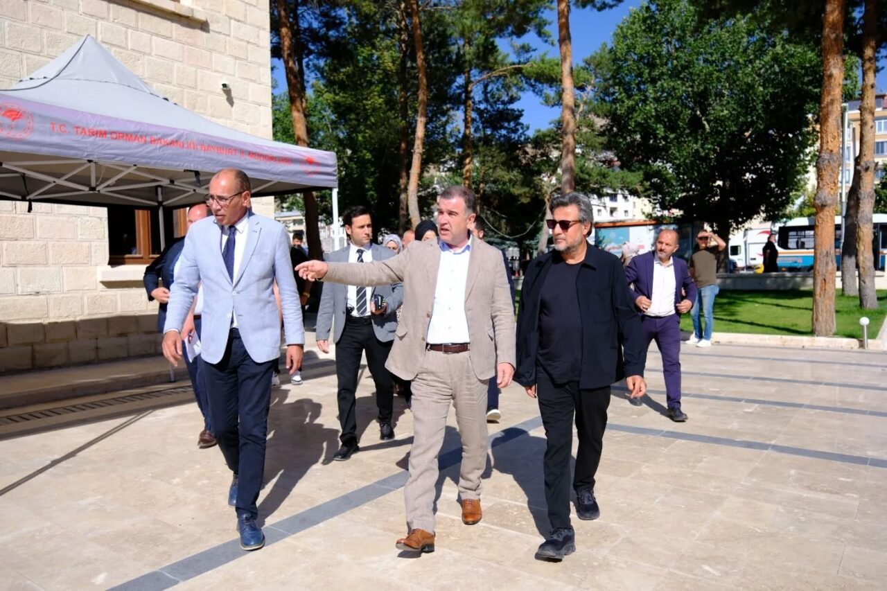 Bayburt’ta bugün gerçekleştirilecek olan 1. Gastronomi Etkinliği öncesi hazırlıklar tamamlandı.