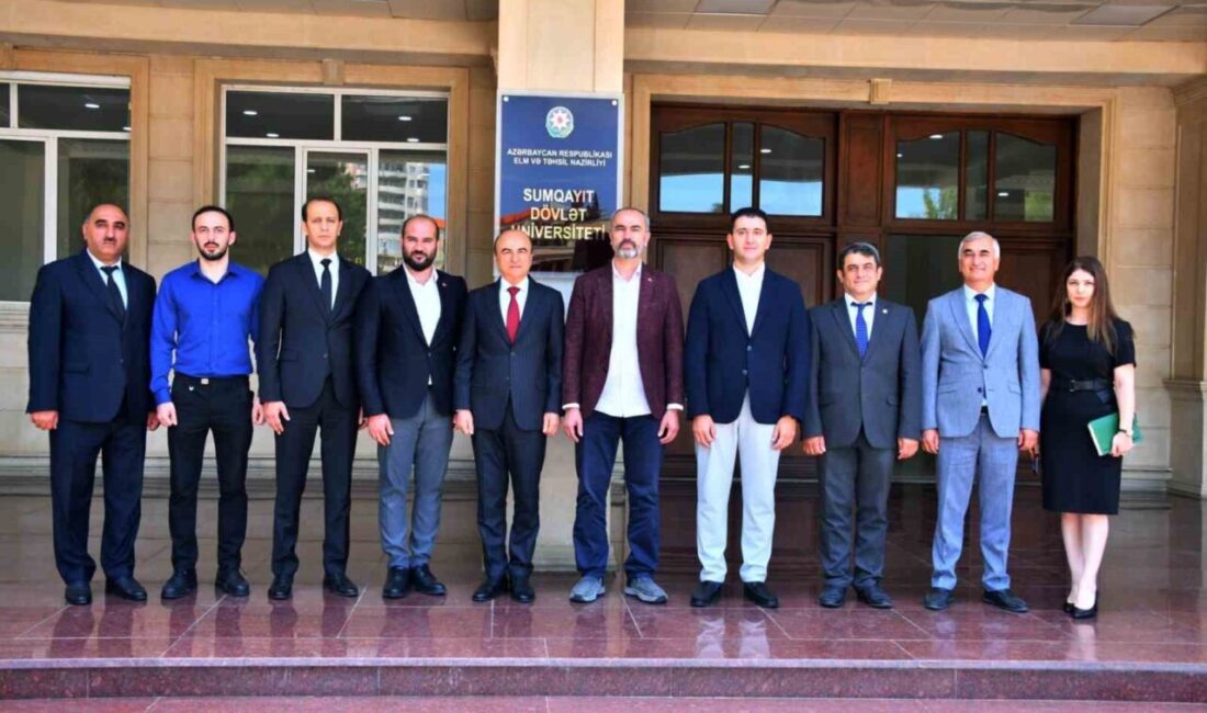 Bayburt Üniversitesi Rektörü Prof. Dr. Mutlu Türkmen, Azerbaycan’da sürdürdüğü eğitim
