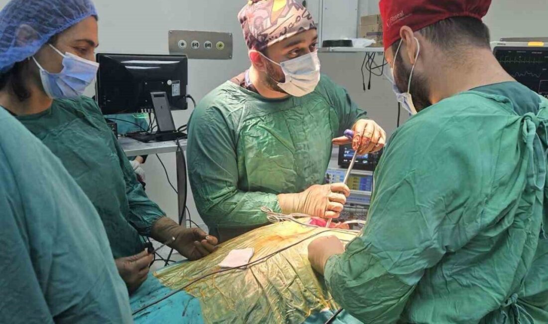 Bayburt’ta omurilik basısı yaşayan bir hasta, Bayburt Devlet Hastanesinde yapılan