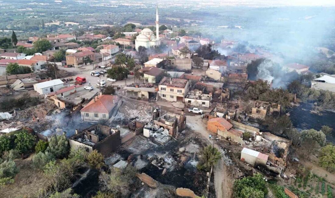 Çanakkale’nin Bayramiç ilçesinde çıkan orman yangınında evleri zarar gören vatandaşlar