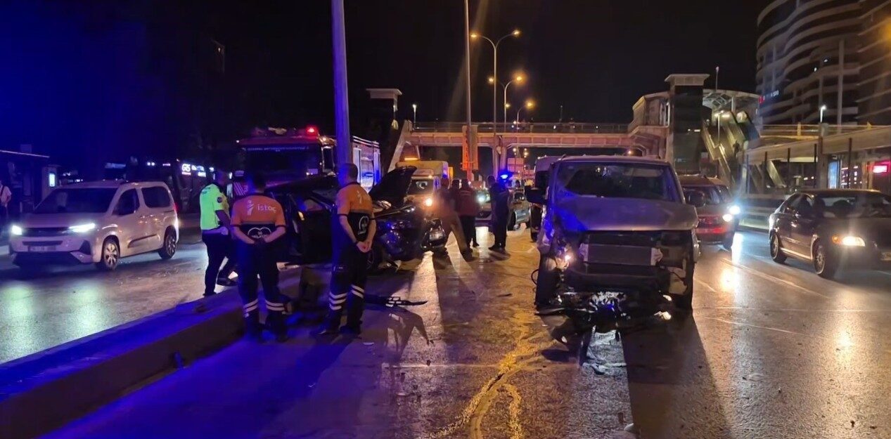 Beylikdüzü’nde iddiaya göre makas atan sürücünün neden olduğu kazada 1