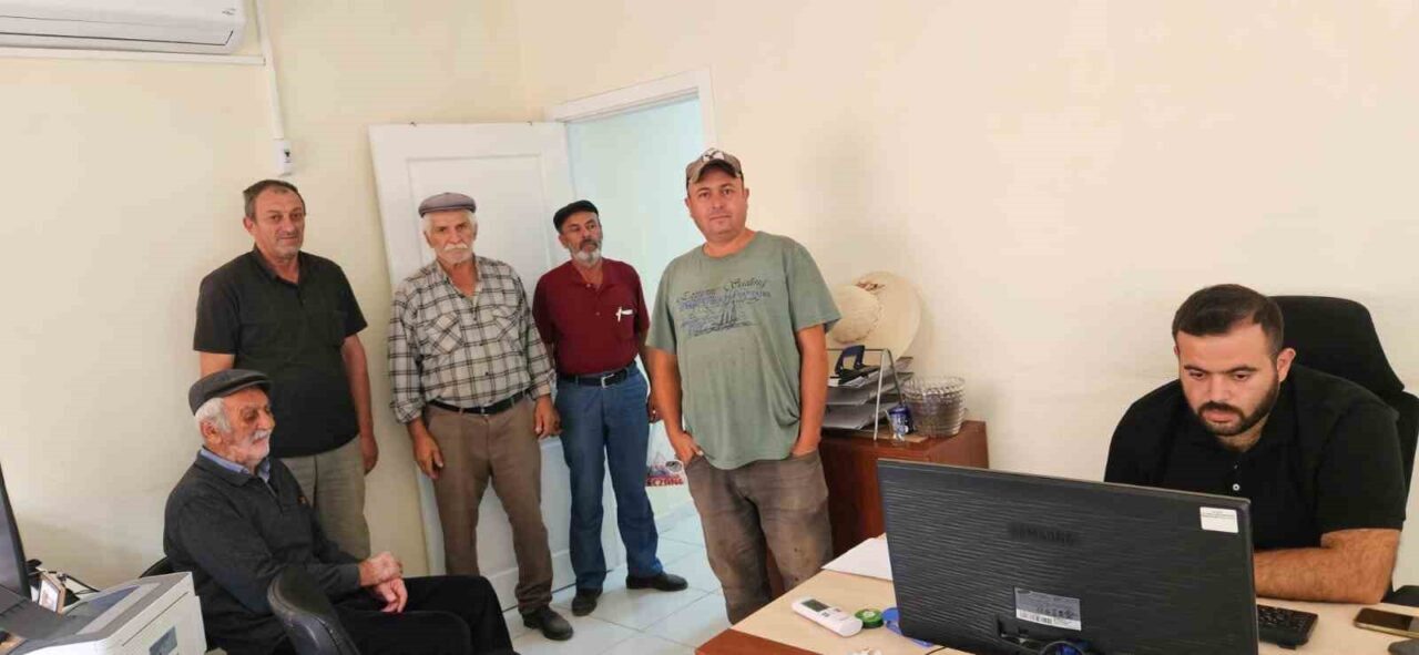 Beylikova’da Genel Tarım Sayımı’na çiftçiler yoğun ilgi gösteriyor, Yetkililer anketlerin