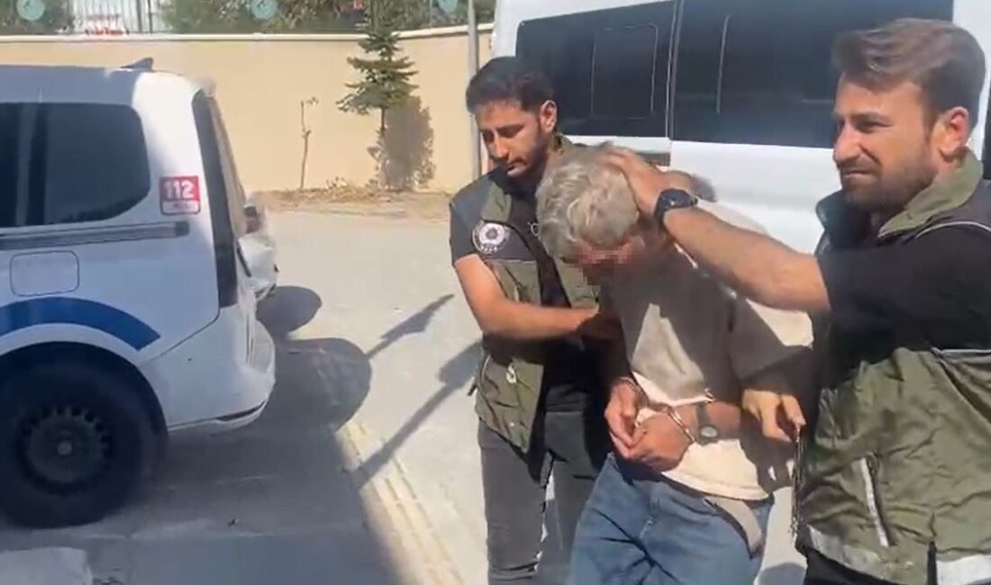 Beylikdüzü’nde müşteri gibi girdiği AVM’den termos ve çalışana ait cep