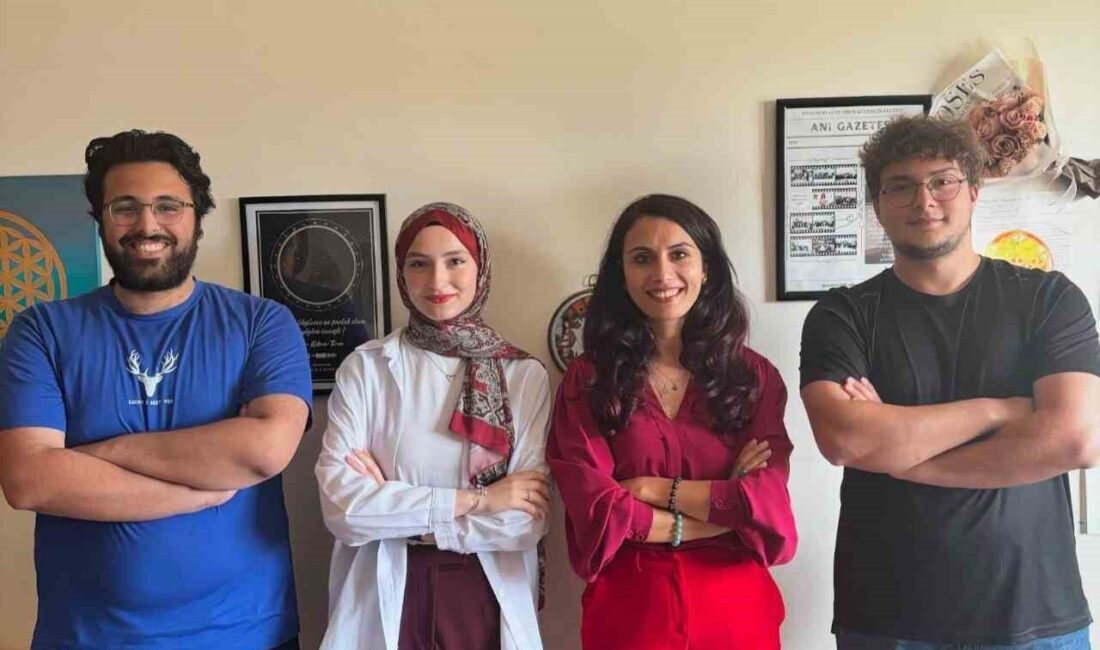 Bilecik Şeyh Edebali Üniversitesi öğrencilerinden oluşan “Engel Tanımaz” takımı, işitme