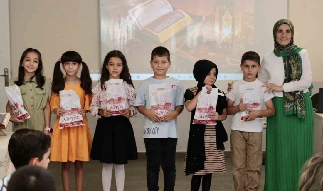 Körfez Belediyesi Cahit Zarifoğlu Bilgi Evi’nde temel dini eğitimlerini başarıyla