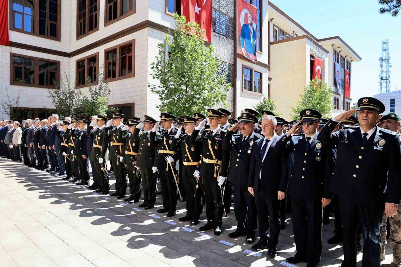 Bingöl’de 30 Ağustos Zafer Bayramı’nın 103’üncü yılı kutlama programı çerçevesinde,