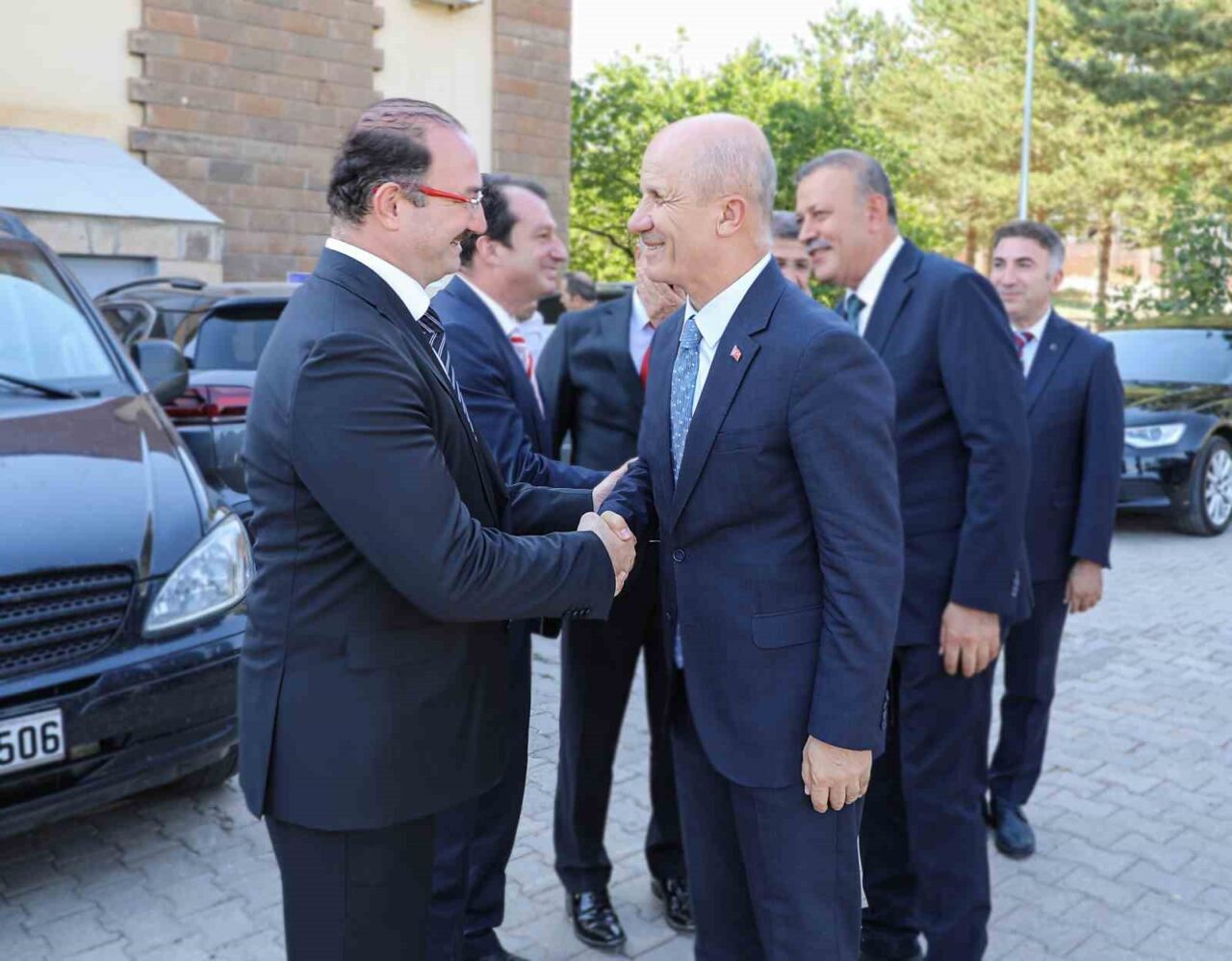 Malazgirt Zaferinin 954. yıldönümü kutlamaları kapsamında Bitlis’in Ahlat ilçesinde düzenlenen