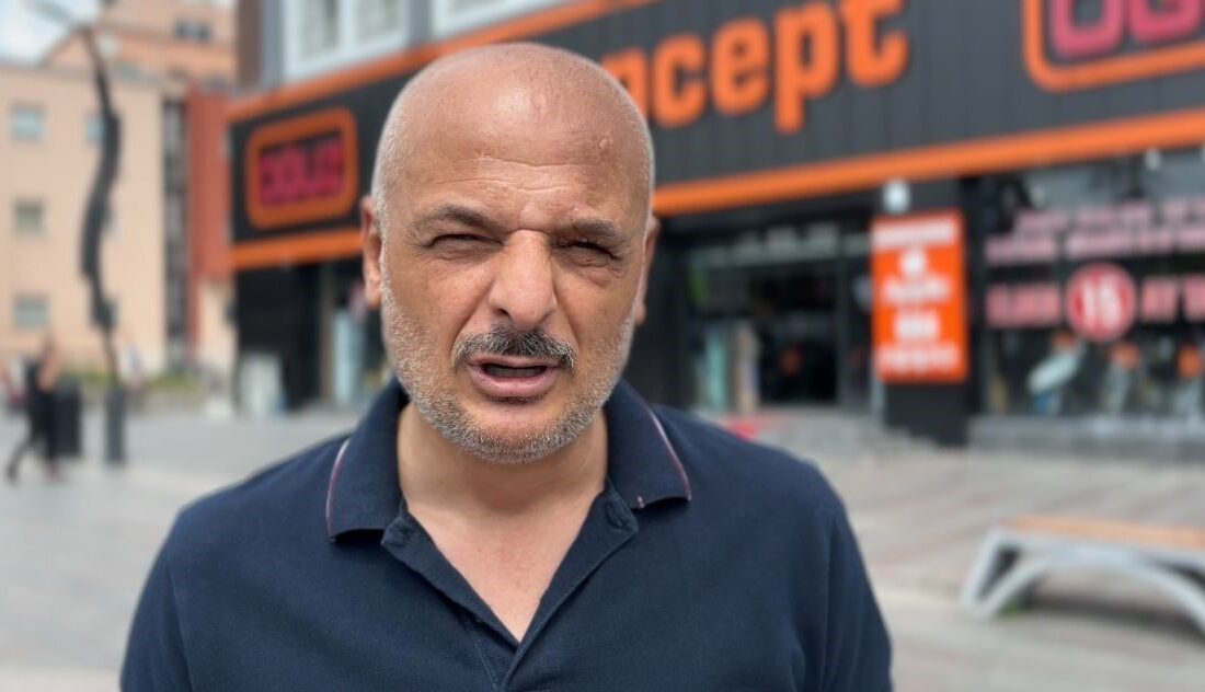 Bolu’da bir vatandaş, peşin parayla telefon almak için gittiği işletmede