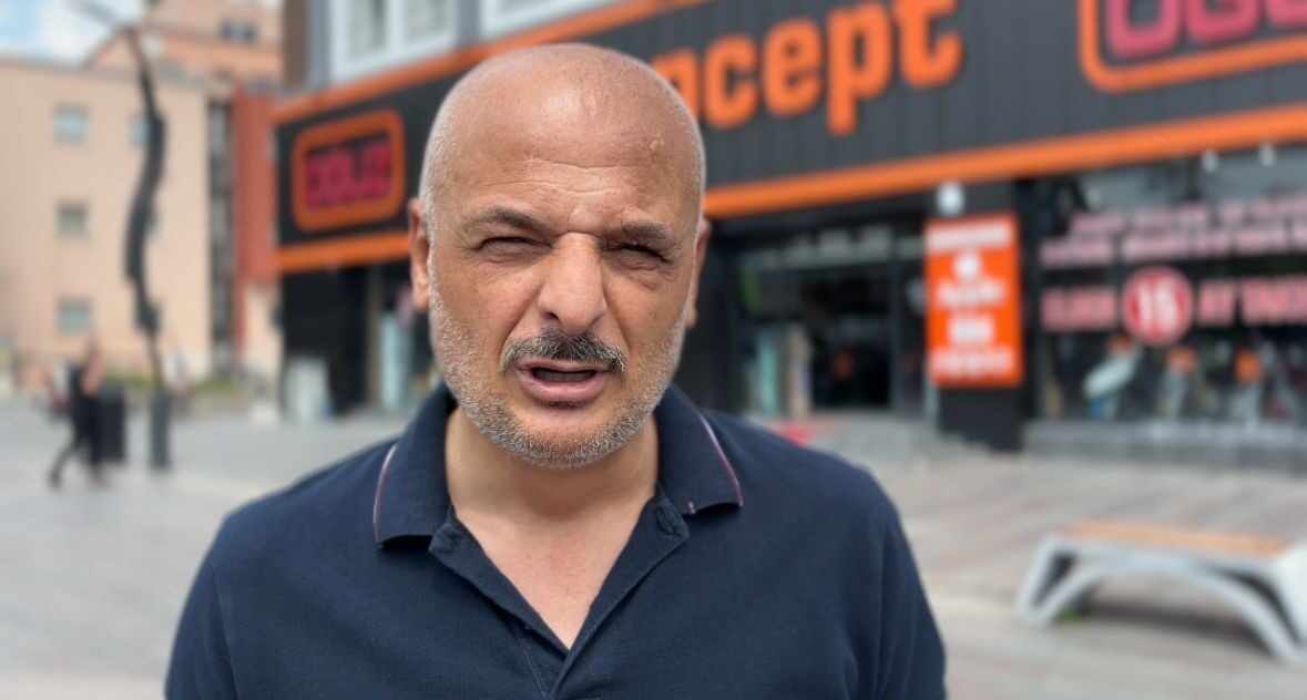 Bolu’da bir vatandaş, peşin parayla telefon almak için gittiği işletmede