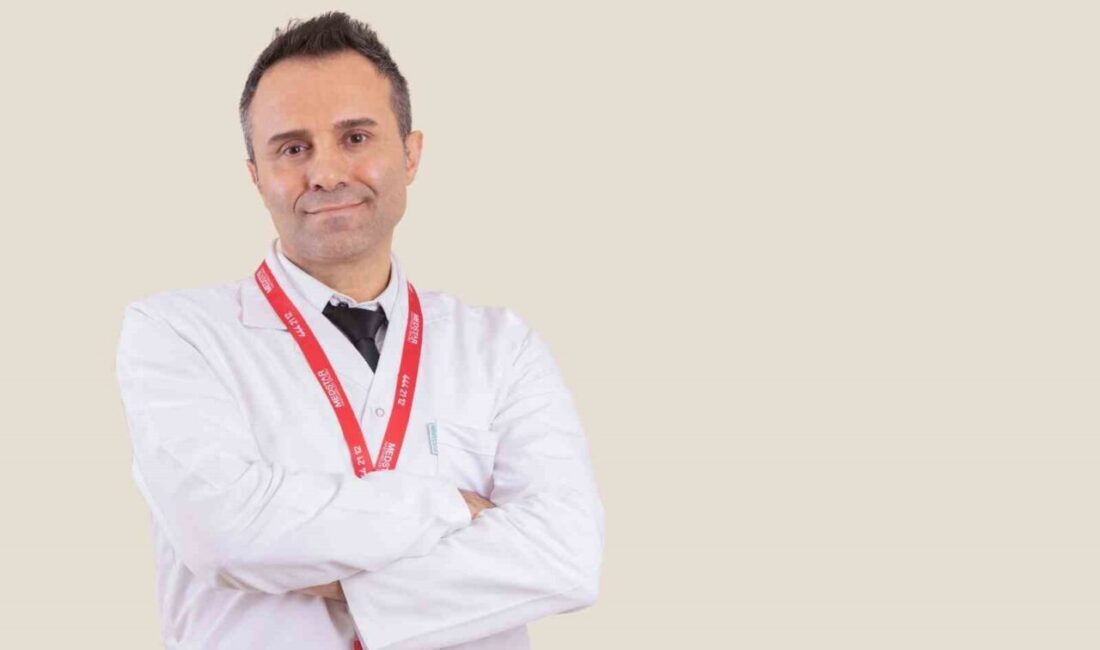 Kardiyolog Uzm. Dr. Mahir Avkaroğulları, göğüs ağrısı yerine; nefes darlığı,