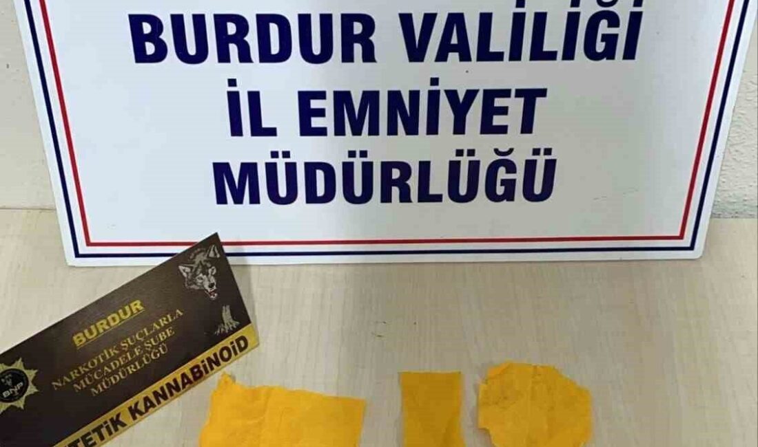 Burdur İl Emniyet Müdürlüğü ekiplerince düzenlenen operasyonda, bin kullanımlık sentetik