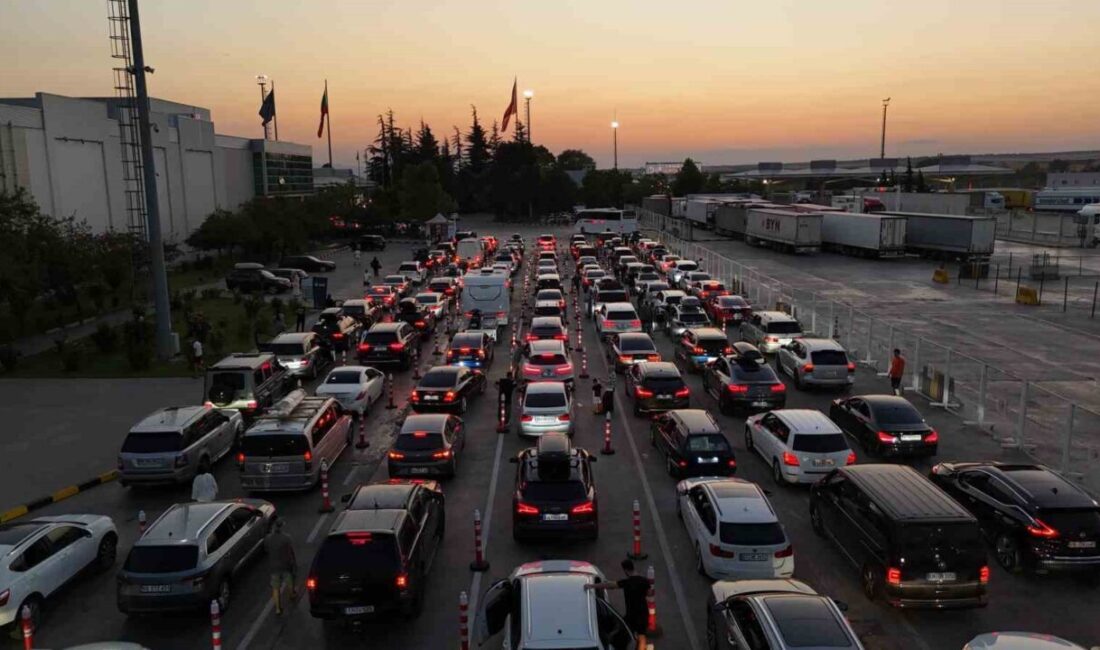 Kapıkule ile Kapitan Andreevo sınır kapıları arasındaki tampon bölgede kalp