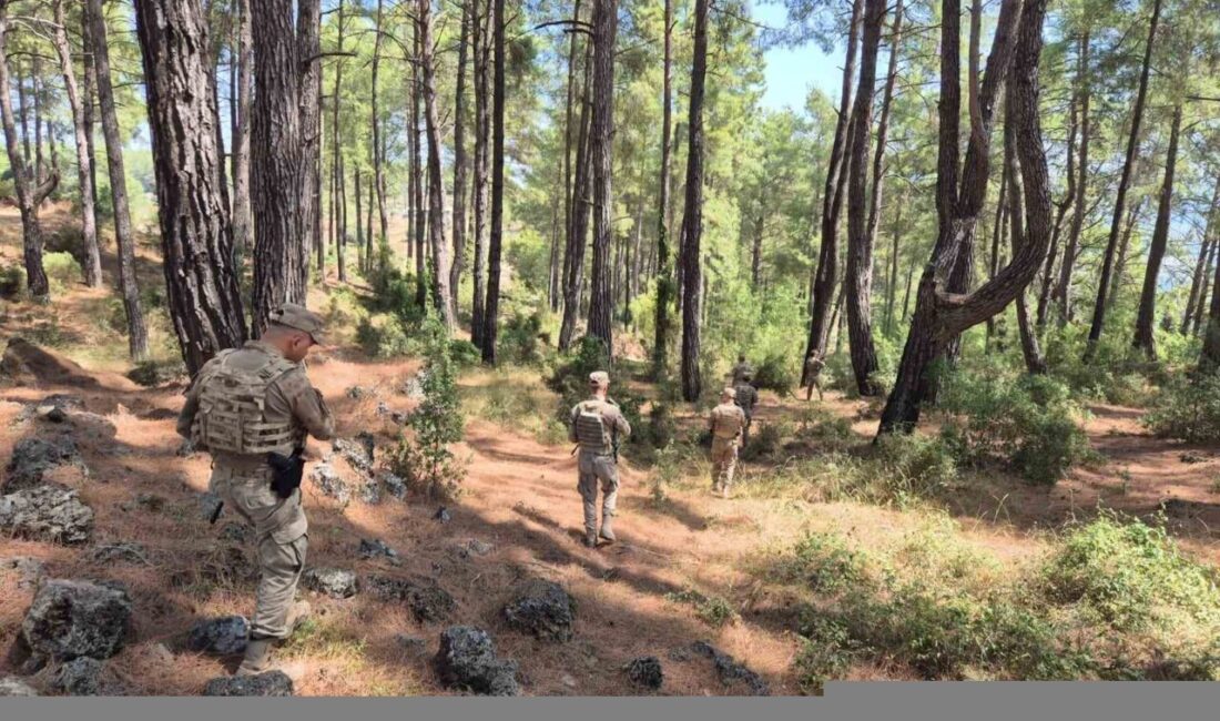 Burdur İl Jandarma Komutanlığı ekipleri, orman yangınlarını önlemek amacıyla ormanlık