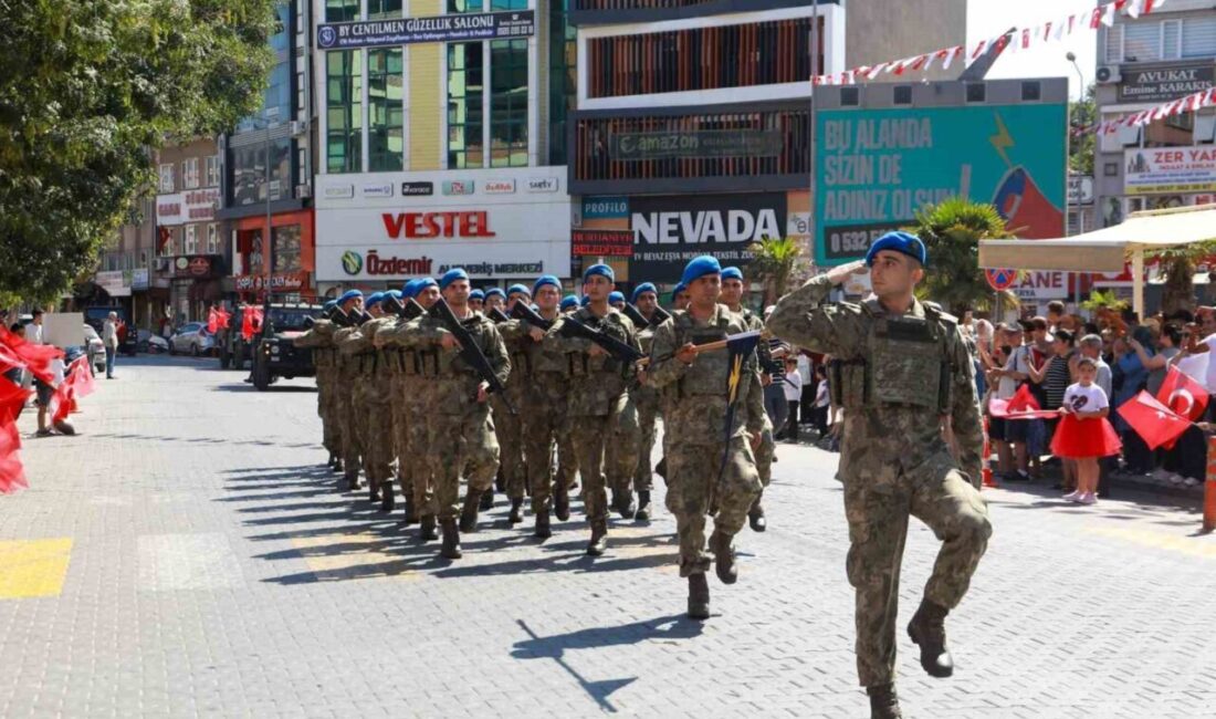 30 Ağustos Zafer Bayramı’nın 103. yılı Balıkesir’in Burhaniye ilçesinde büyük