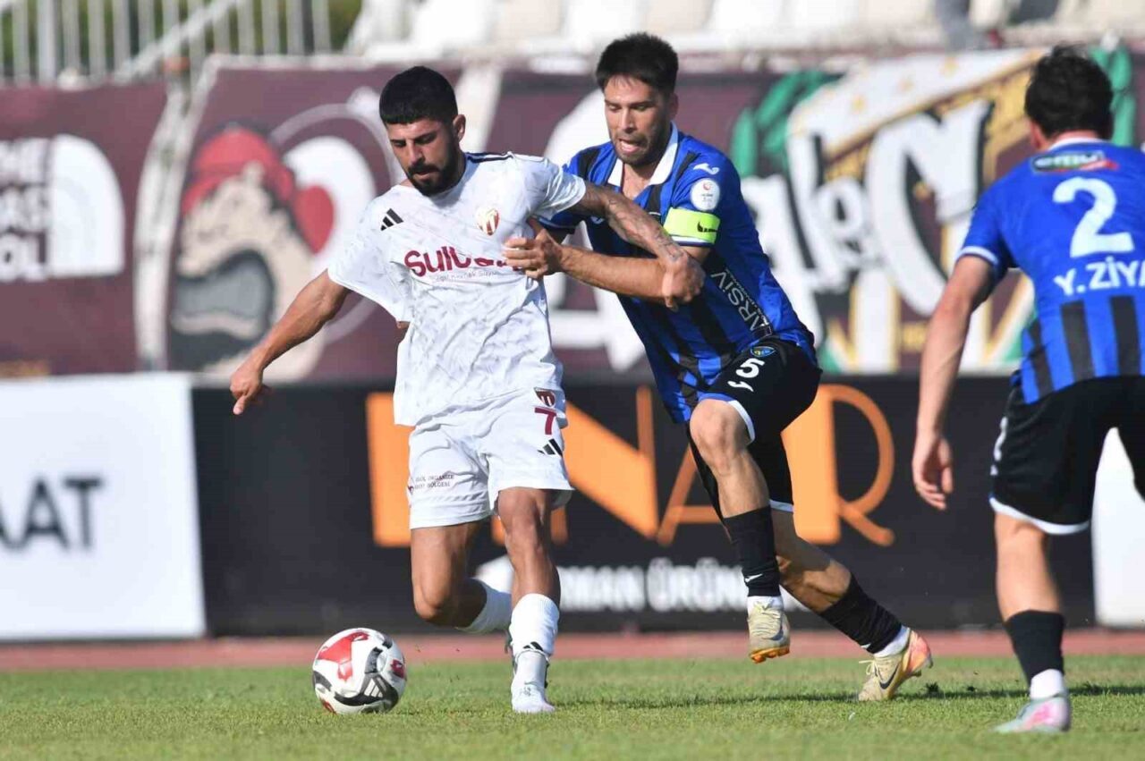 TFF 2. Lig Beyaz Grup’un 2. haftasında oynanan Bursa derbisinde