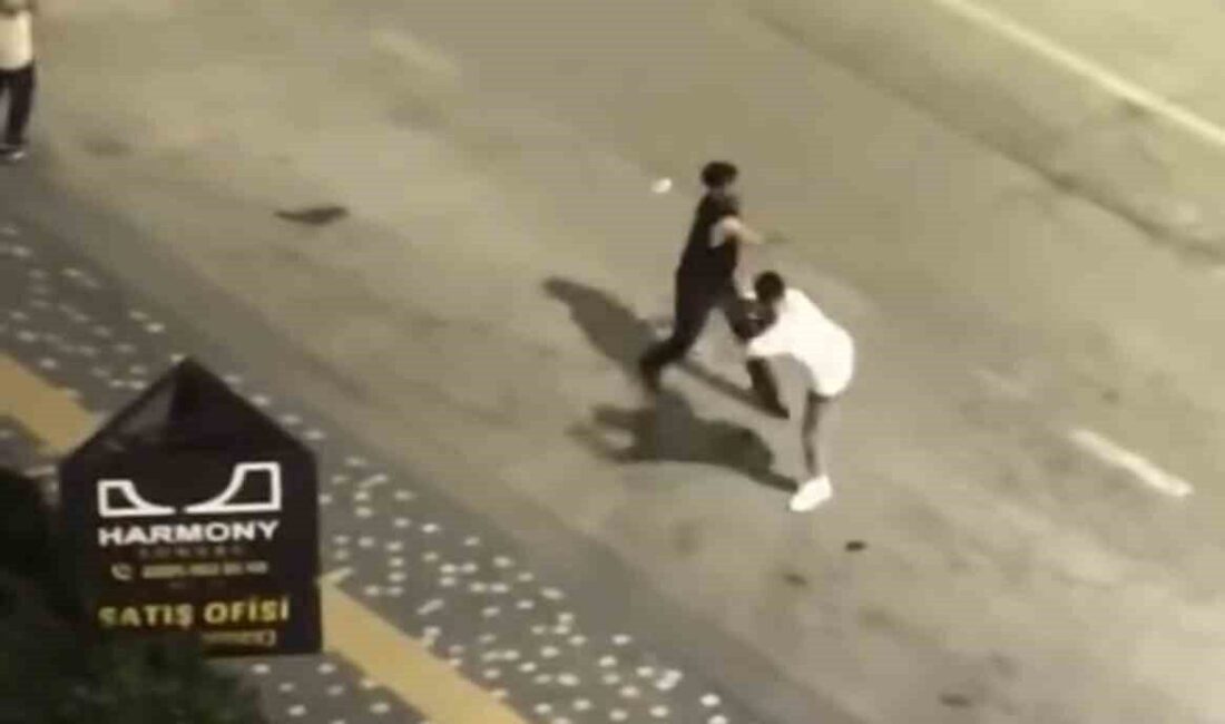 Bursa’nın Nilüfer ilçesinde yaşanan olayda, bir şahıs önce kadını ardından