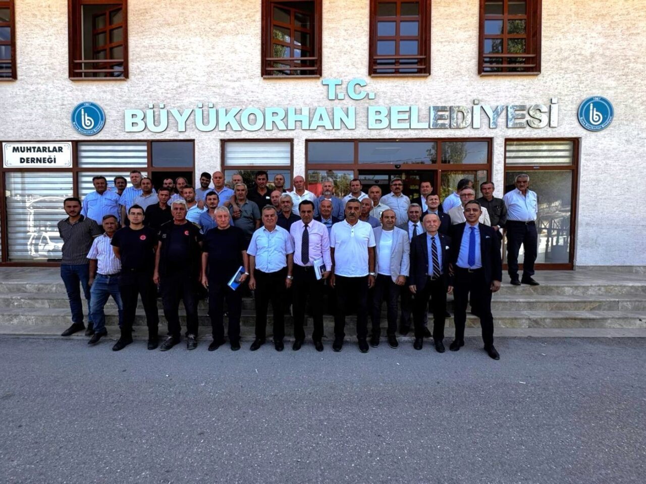 Bursa Büyükşehir Belediyesi tarafından Büyükorhan ilçesindeki muhtarların talep ve önerilerini