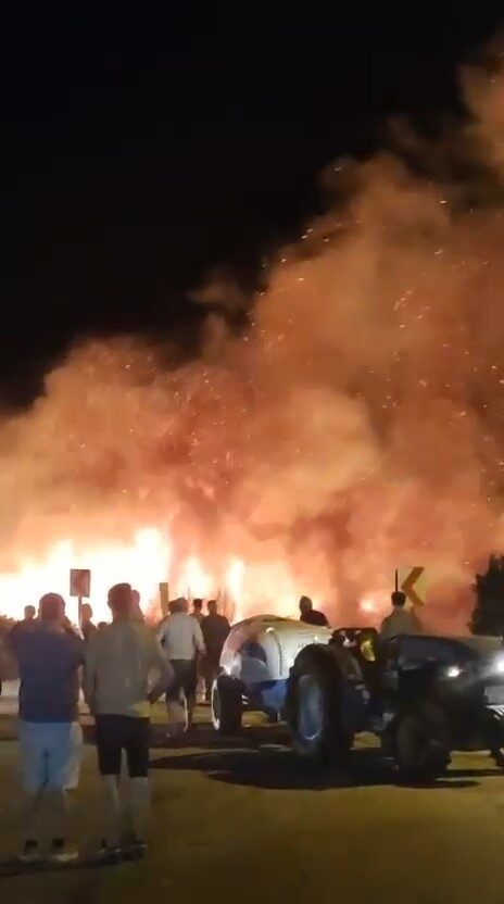 Bursa’nın birçok yerinde peş peşe çıkan yangınlar, insanların yüreğini ağzına