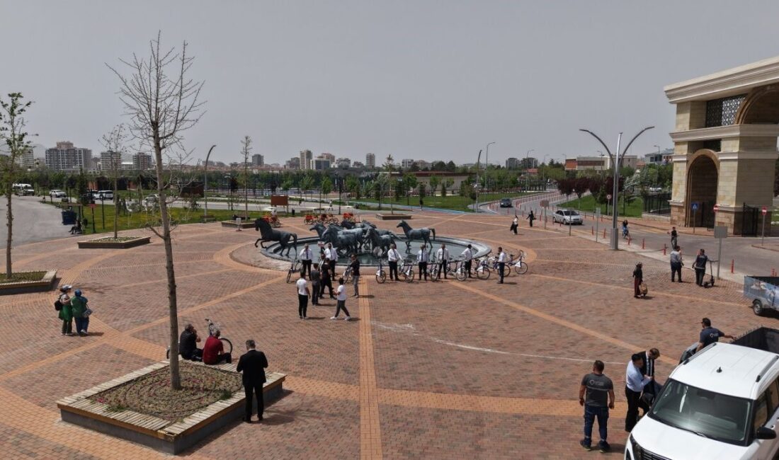 Kayseri Büyükşehir Belediyesi, özel ihtiyaçlı bireylere yönelik gerçekleştirdiği anlamlı farkındalık