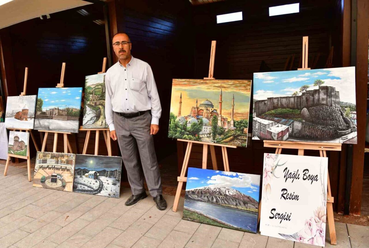 Malazgirt Zaferi’nin 954’üncü yıl dönümü etkinlikleri münasebetiyle Bitlis’in Ahlat ilçesinde