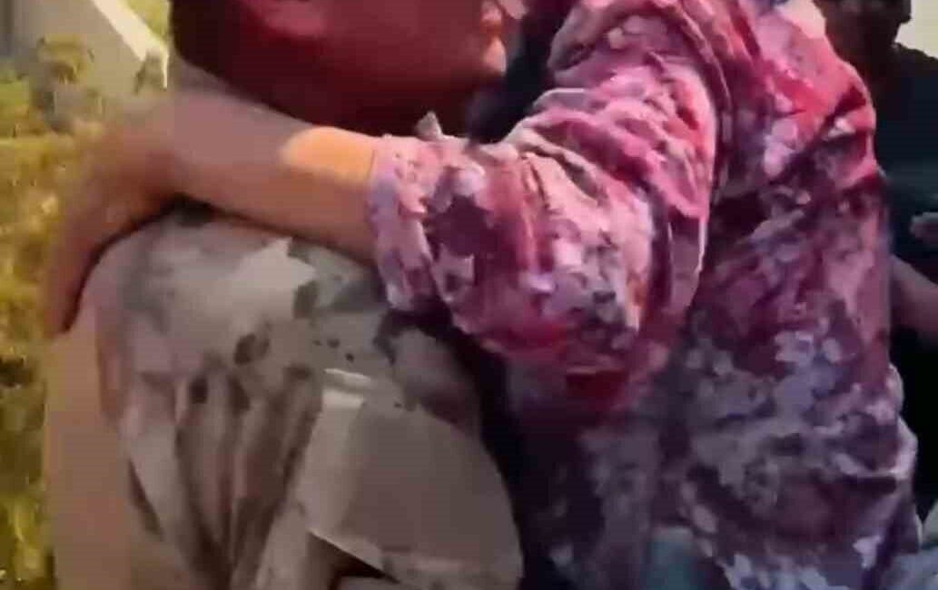 Çanakkale merkez ve Bayramiç ilçelerinde çıkan orman yangınlarına, jandarma ekipleri