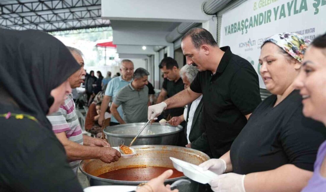 Çandır fasulyesinin tanıtıldığı şenlik bir kez daha öz yurduna taşındı.