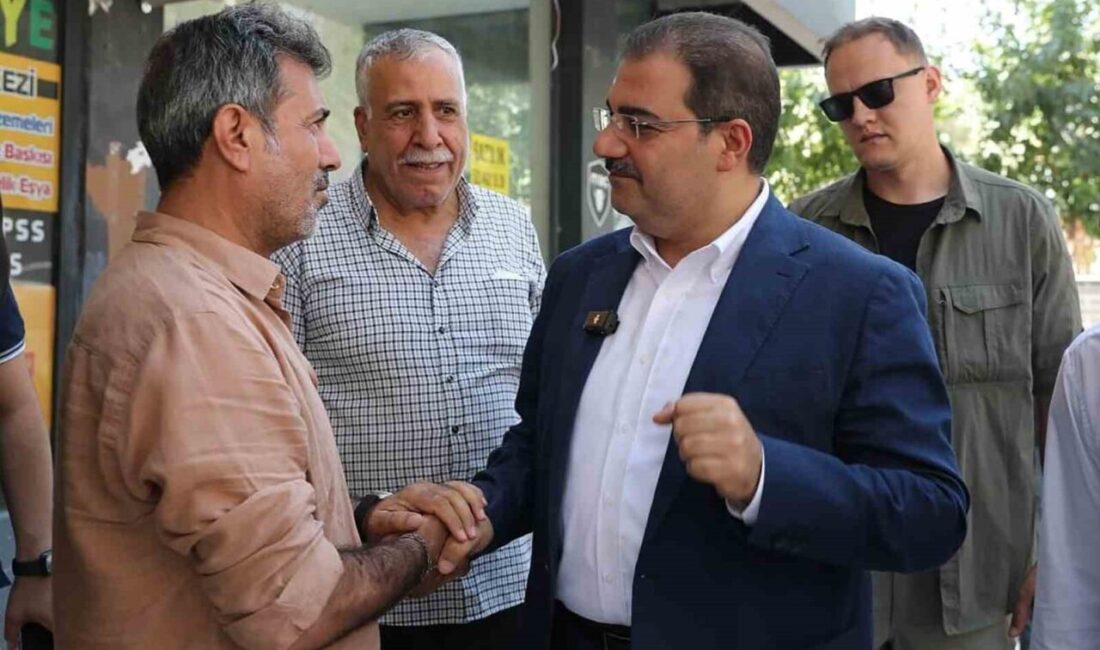 Haliliye Belediye Başkanı Mehmet Canpolat, Bahçelievler bölgesinde esnaf ve vatandaşlarla