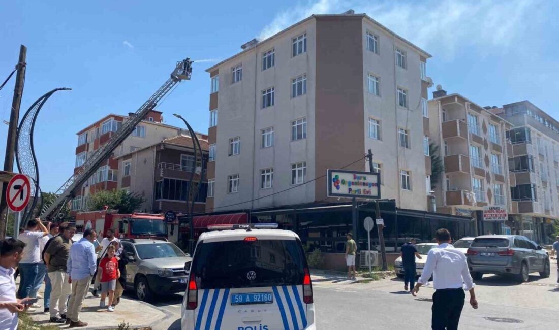 Tekirdağ Kapaklı ilçesinde bir apartmanın çatı katında kaynak yapıldığı sırada