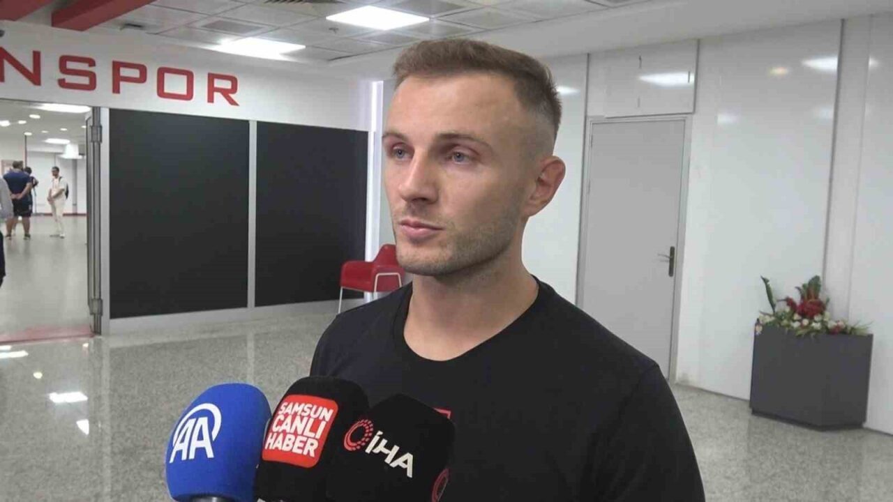 Samsunspor’un orta saha oyuncusu Celil Yüksel, Panathinaikos’a karşı iyi mücadele