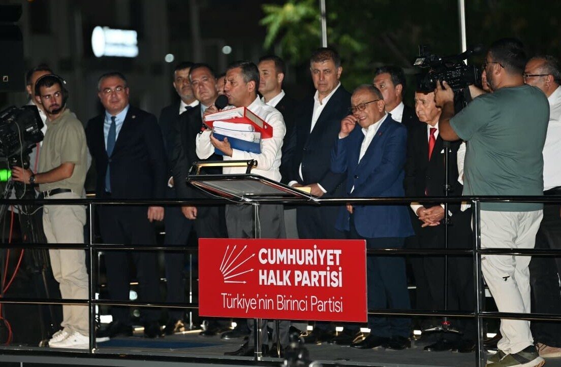 Cumhuriyet Halk Partisi (CHP) Genel Başkanı Özgür Özel, Aydın Büyükşehir