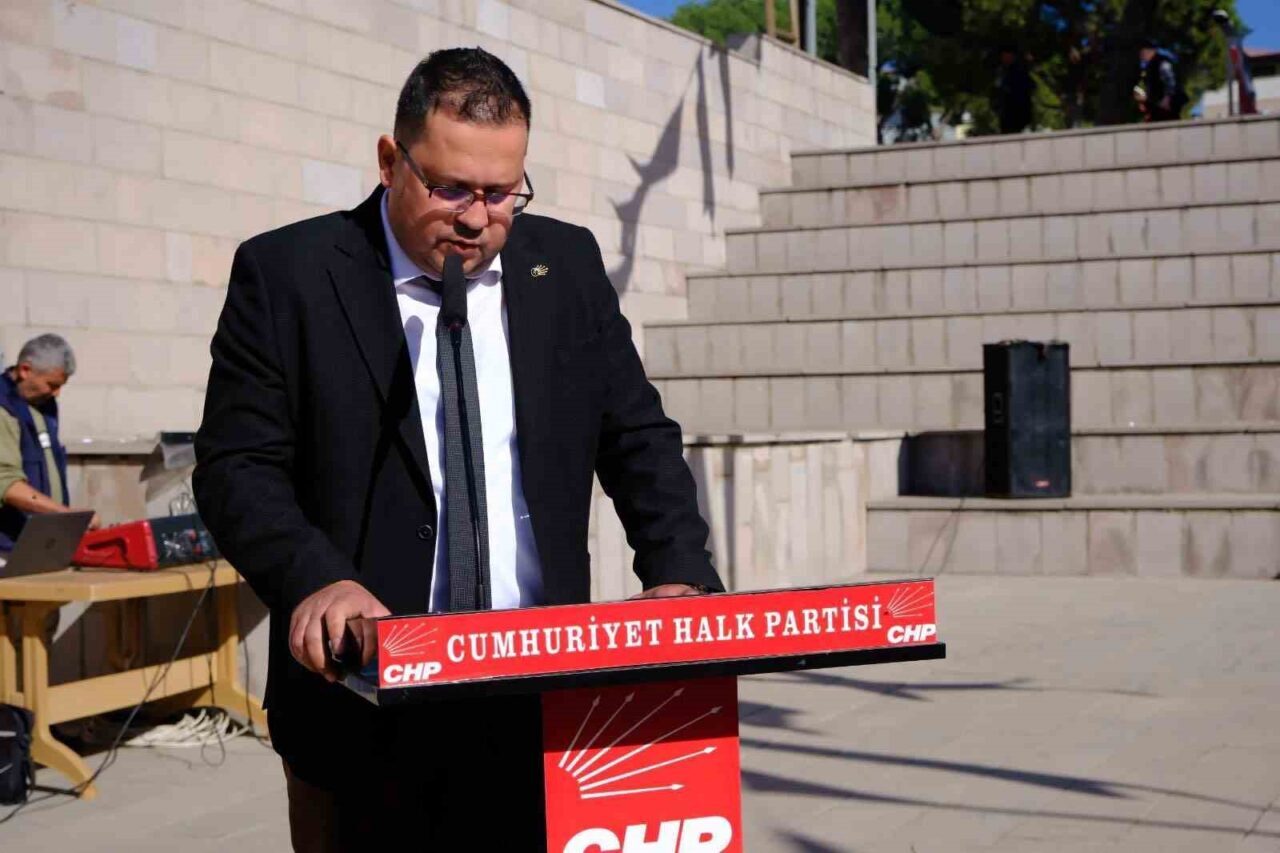 Aydın Büyükşehir Belediye Başkanı Özlem Çerçioğlu’nun partisi CHP’den istifa edip