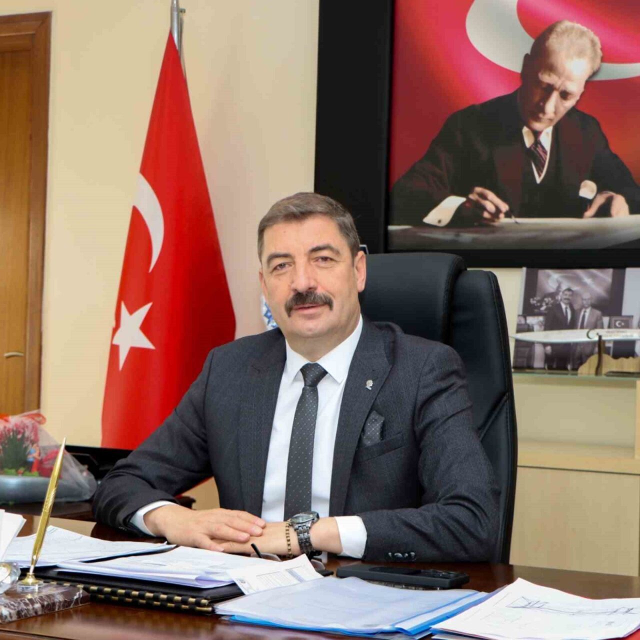 MANİSA (İHA) – Manisa’nın CHP’li Kula ilçe Belediye Başkanı Hikmet