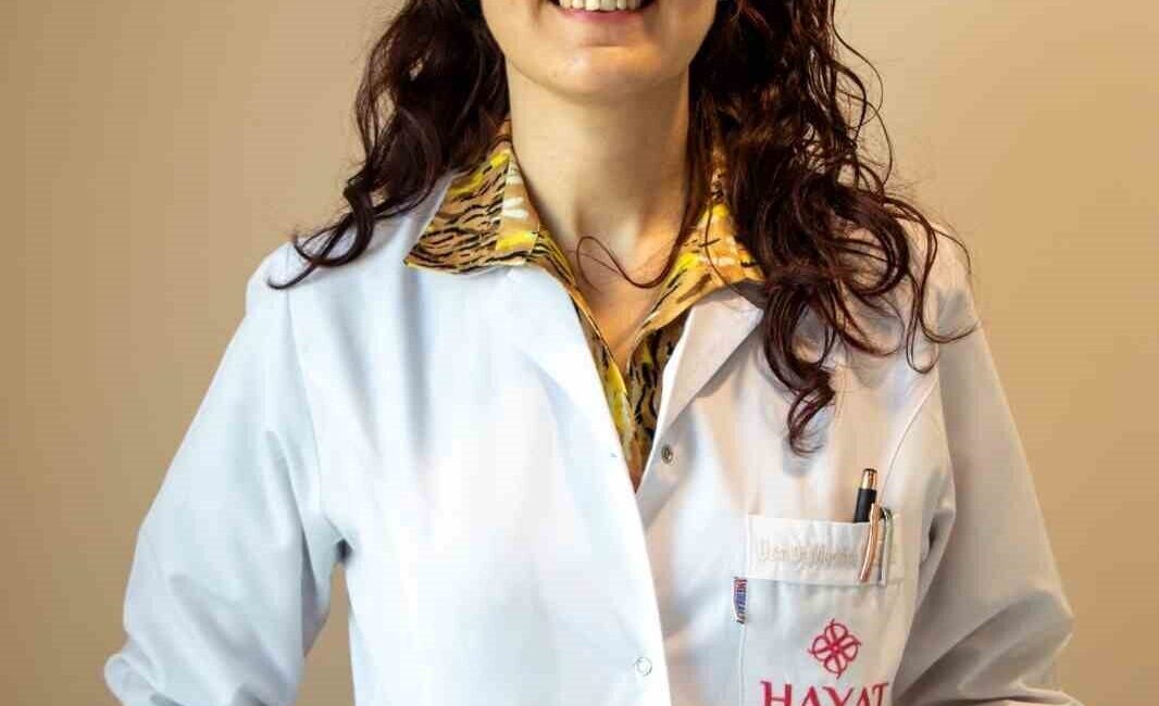 Dermatoloji Uzmanı Dr. Mediha Yılmaz, cilt gençleştirme uygulamaları arasında son