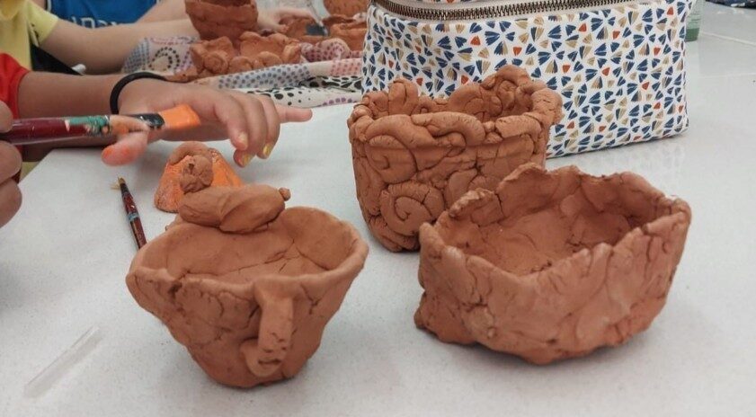 Anadolu Üniversitesi Çocuk eğitimi Uygulama ve Araştırma Merkezi, çocuklara seramik